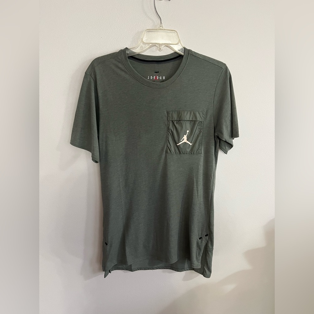 Jordan Shirt